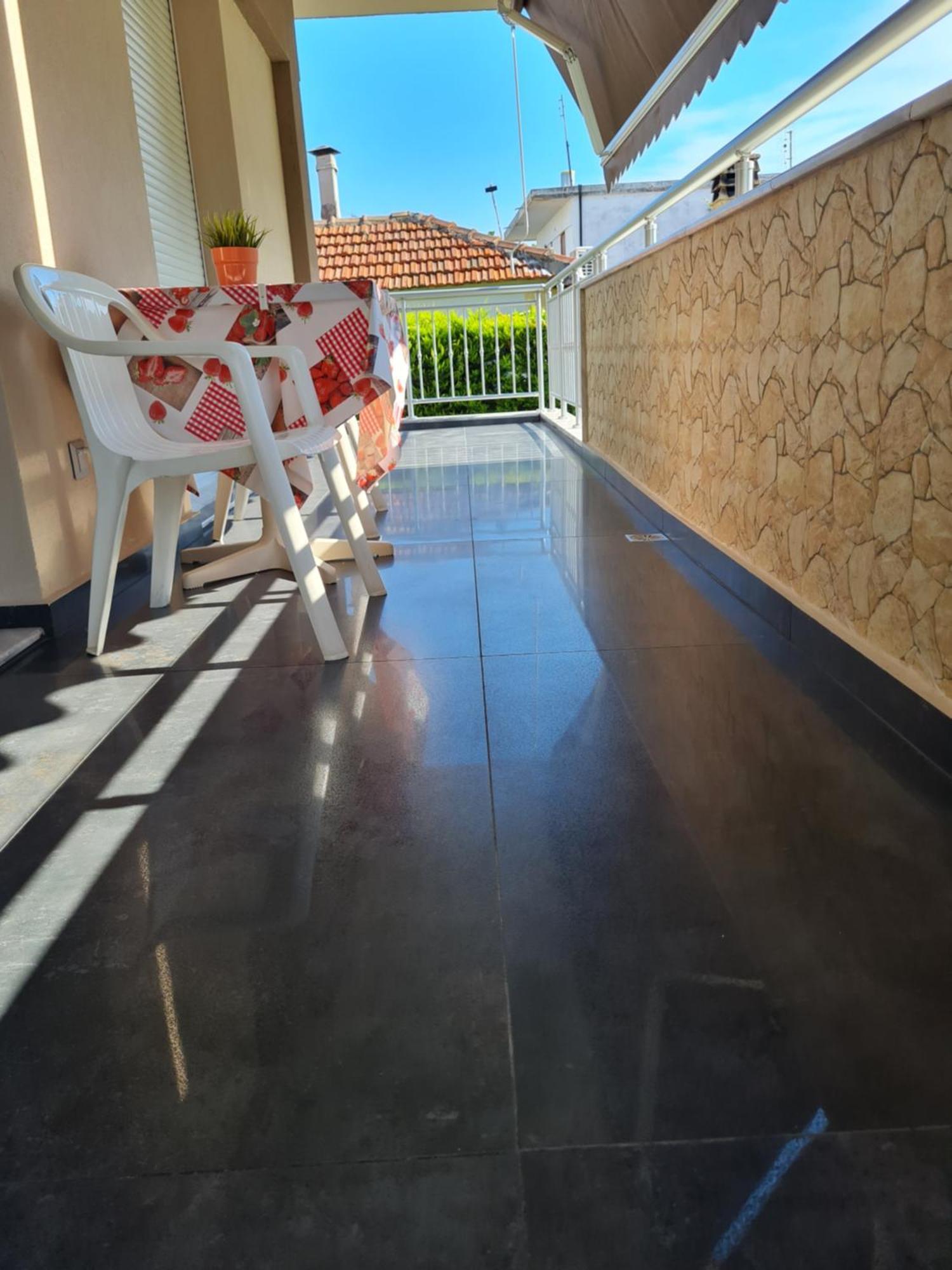 Dimitris Apartments Nea Plagia Bagian luar foto