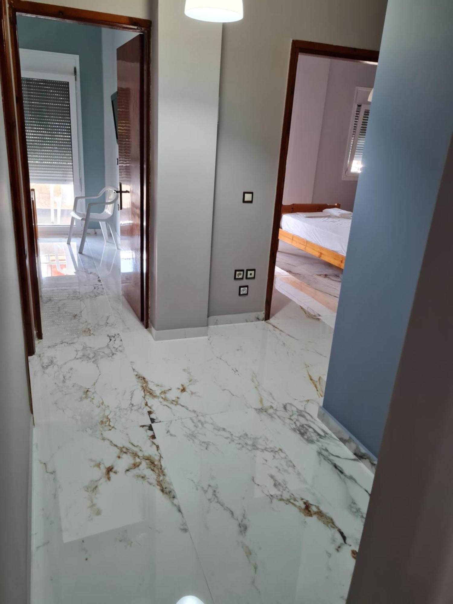 Dimitris Apartments Nea Plagia Bagian luar foto